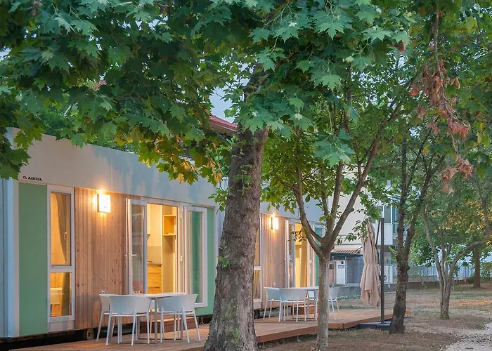 Aurora Camping And Mobile Homes