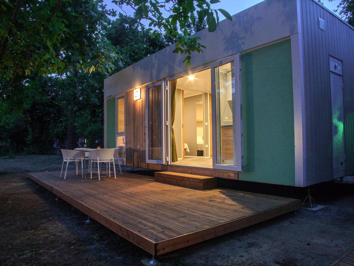 Camping Aurora And Mobile Homes *